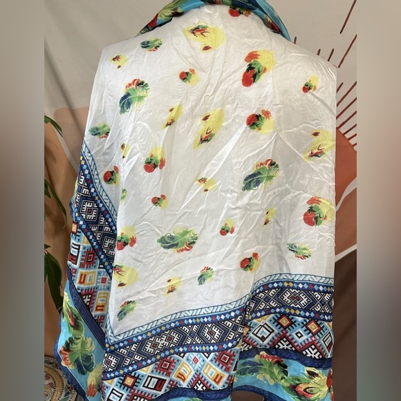 Beautiful Johnny Was Silk Scarf With Tassels 47”X 43” Floral Aztec Boho - Picture 8 of 13